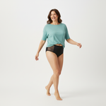 Mannequin portant une culotte taille haute anti fuite urinaire - pack de 1 disponible - Eliva